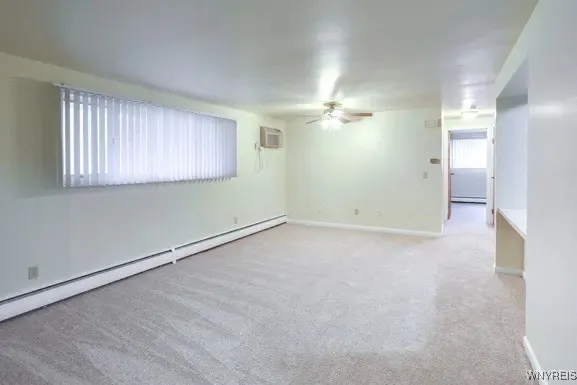 2481 #2481-07 Sheridan Drive, Amherst, New York 14, Amherst, New York 14150, 1 Bedroom Bedrooms, 3 Rooms Rooms,1 BathroomBathrooms,Residential Lease,For Rent,2481 #2481-07 Sheridan Drive, Amherst, New York 14,B1624711