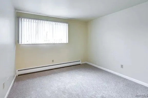 2481 #2481-07 Sheridan Drive, Amherst, New York 14, Amherst, New York 14150, 1 Bedroom Bedrooms, 3 Rooms Rooms,1 BathroomBathrooms,Residential Lease,For Rent,2481 #2481-07 Sheridan Drive, Amherst, New York 14,B1624711