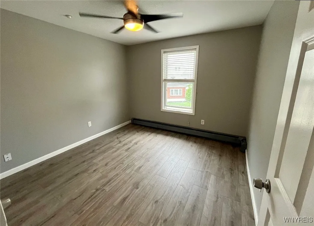 402 West Ferry 2, Buffalo, New York 14213, Buffalo, New York 14213, 3 Bedrooms Bedrooms, 6 Rooms Rooms,1 BathroomBathrooms,Residential Lease,For Rent,402 West Ferry 2, Buffalo, New York 14213,B1624712
