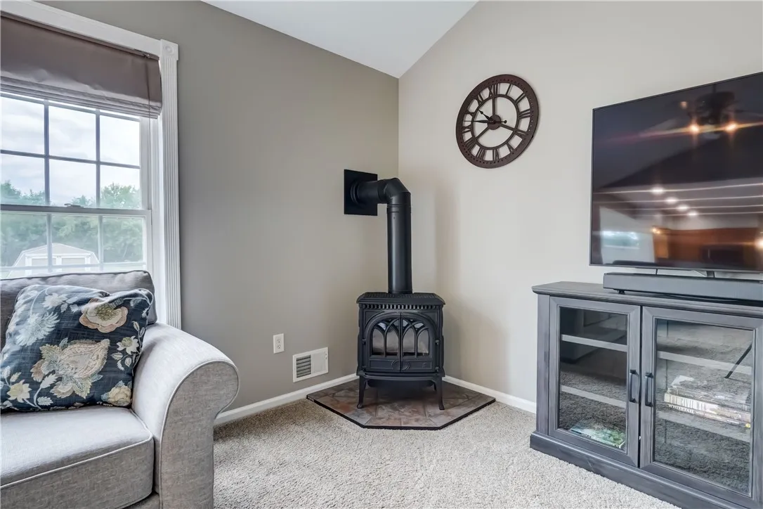 32 Trestle Trl, Chili, New York 14514, Chili, New York 14514, 3 Bedrooms Bedrooms, 8 Rooms Rooms,2 BathroomsBathrooms,Residential,Closed,32 Trestle Trl, Chili, New York 14514,0,R1624576