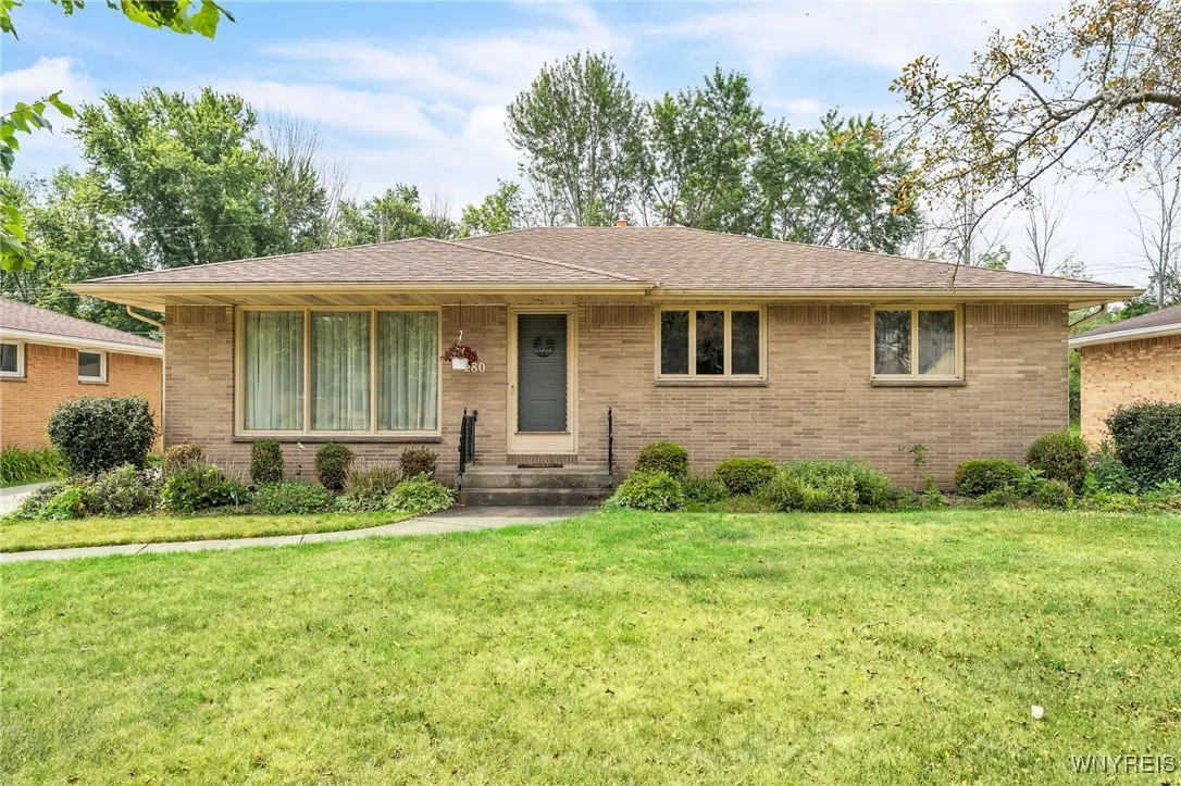 280 Elmsford Drive, West Seneca, New York 14224, West Seneca, New York 14224, 3 Bedrooms Bedrooms, 6 Rooms Rooms,1 BathroomBathrooms,Residential,Closed,280 Elmsford Drive, West Seneca, New York 14224,0,B1624438