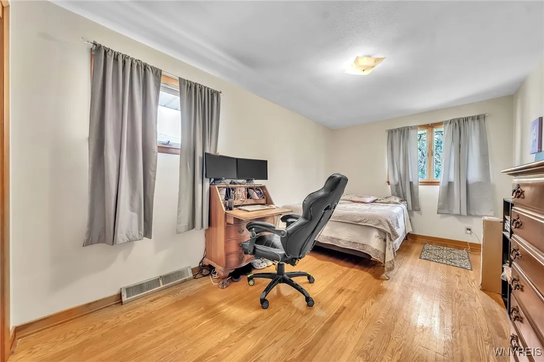 280 Elmsford Drive, West Seneca, New York 14224, West Seneca, New York 14224, 3 Bedrooms Bedrooms, 6 Rooms Rooms,1 BathroomBathrooms,Residential,Closed,280 Elmsford Drive, West Seneca, New York 14224,0,B1624438