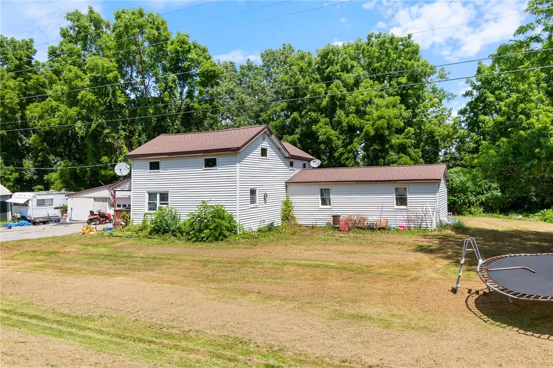 13197 NY - 31 SAVANNAH NY