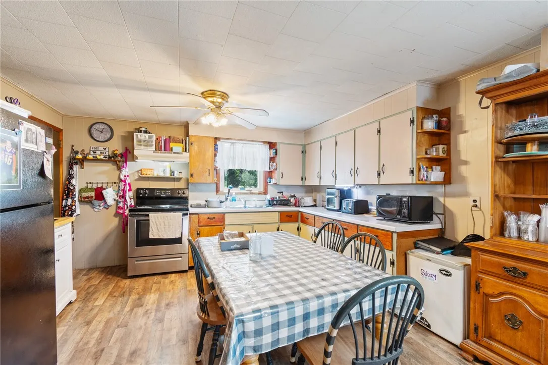 There’s even room for a chest freezer right in the kitchen!