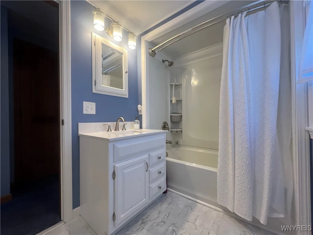671 Mount Vernon Road, Cheektowaga, New York 14215, Cheektowaga, New York 14215, 3 Bedrooms Bedrooms, 8 Rooms Rooms,2 BathroomsBathrooms,Residential,Closed,671 Mount Vernon Road, Cheektowaga, New York 14215,0,B1624731