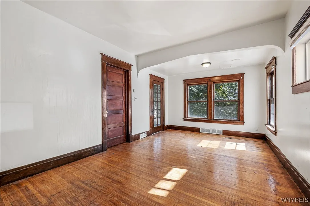 496 Lisbon Avenue, Buffalo, New York 14215, Buffalo, New York 14215, 4 Bedrooms Bedrooms, ,2 BathroomsBathrooms,Residential,Closed,496 Lisbon Avenue, Buffalo, New York 14215,0,B1624600