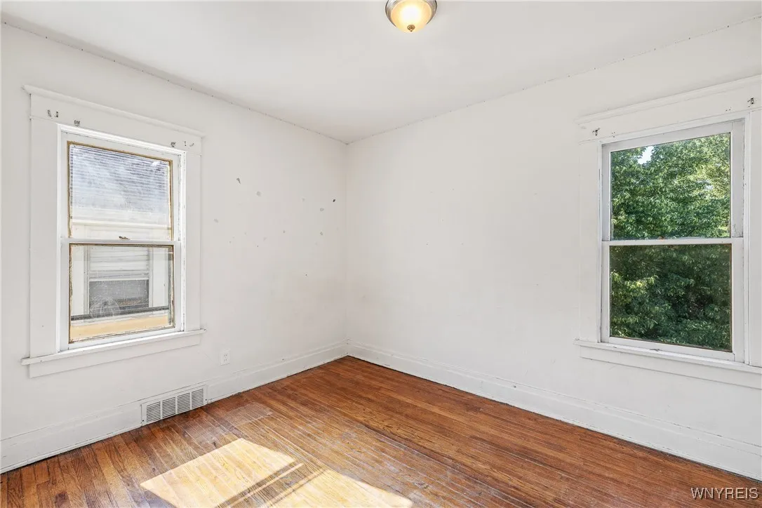 496 Lisbon Avenue, Buffalo, New York 14215, Buffalo, New York 14215, 4 Bedrooms Bedrooms, ,2 BathroomsBathrooms,Residential,Closed,496 Lisbon Avenue, Buffalo, New York 14215,0,B1624600