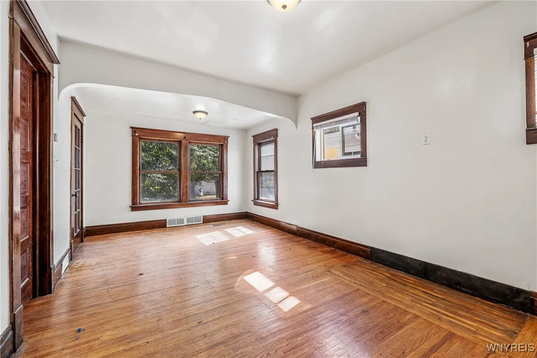 496 Lisbon Avenue, Buffalo, New York 14215, Buffalo, New York 14215, 4 Bedrooms Bedrooms, ,2 BathroomsBathrooms,Residential,Closed,496 Lisbon Avenue, Buffalo, New York 14215,0,B1624600