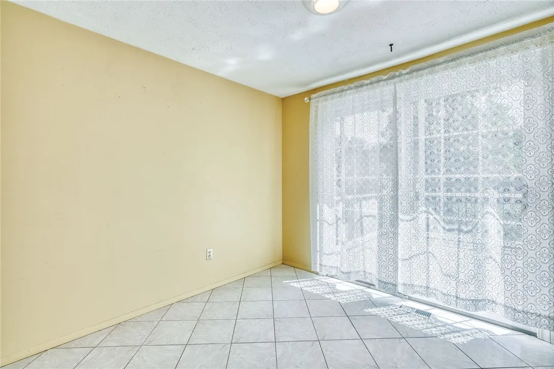 26 Donlin Drive, Ogden, New York 14624, Ogden, New York 14624, 3 Bedrooms Bedrooms, 8 Rooms Rooms,1 BathroomBathrooms,Residential,Closed,26 Donlin Drive, Ogden, New York 14624,0,R1624740