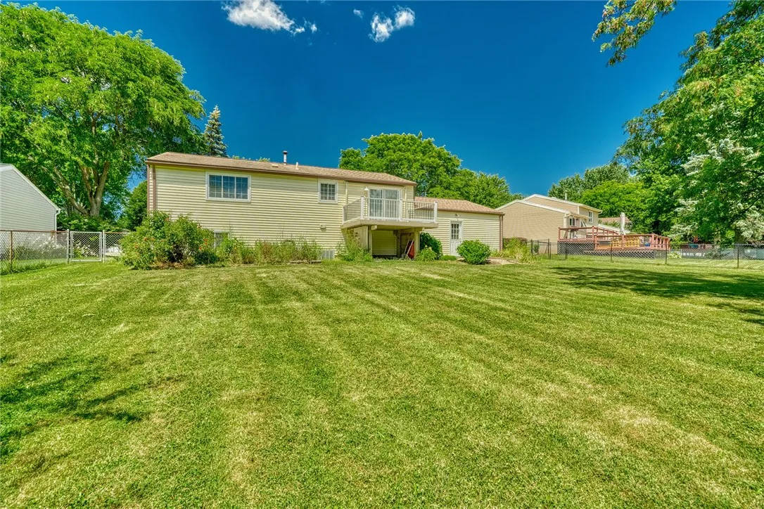 26 Donlin Drive, Ogden, New York 14624, Ogden, New York 14624, 3 Bedrooms Bedrooms, 8 Rooms Rooms,1 BathroomBathrooms,Residential,Closed,26 Donlin Drive, Ogden, New York 14624,0,R1624740