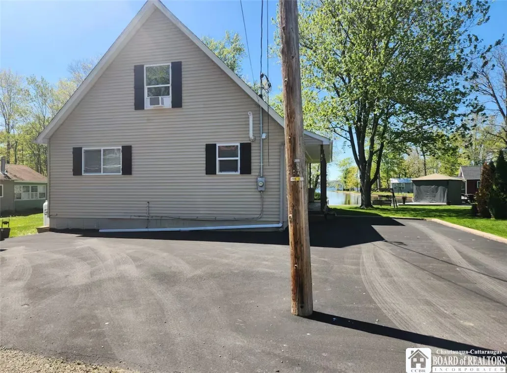82 Timbercreek Drive, North Harmony, New York 1471, North Harmony, New York 14710, 2 Bedrooms Bedrooms, 7 Rooms Rooms,2 BathroomsBathrooms,Residential,Closed,82 Timbercreek Drive, North Harmony, New York 1471,0,R1623552