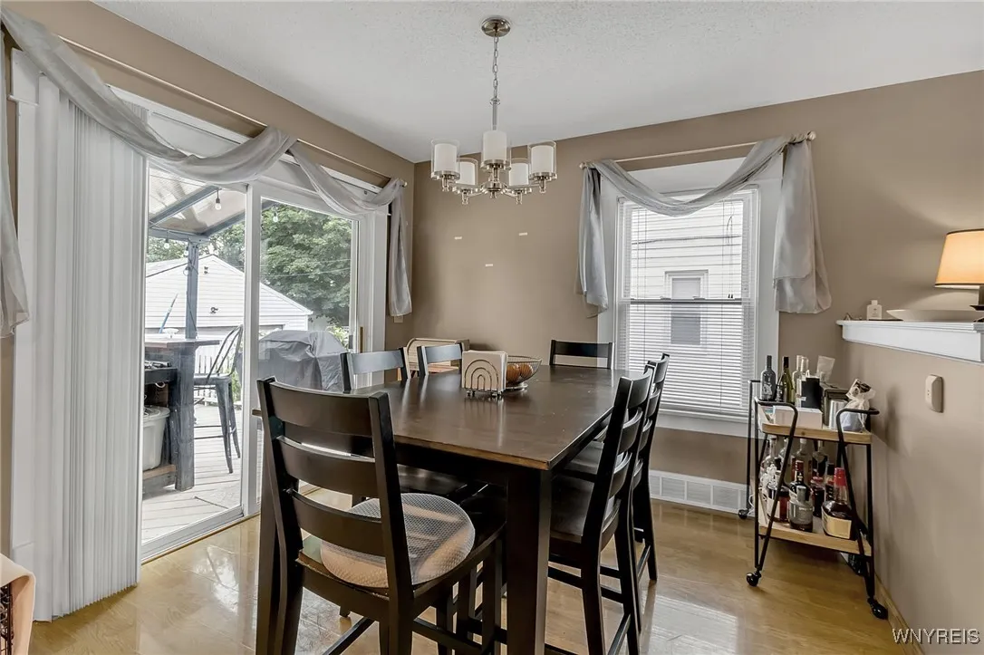 38 Dirkson Ave, West Seneca, New York 14224, West Seneca, New York 14224, 2 Bedrooms Bedrooms, 5 Rooms Rooms,1 BathroomBathrooms,Residential,Closed,38 Dirkson Ave, West Seneca, New York 14224,0,B1624523