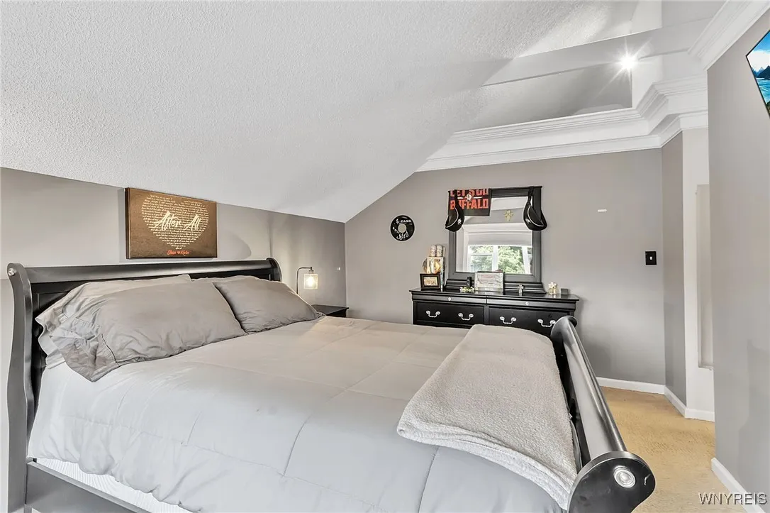 38 Dirkson Ave, West Seneca, New York 14224, West Seneca, New York 14224, 2 Bedrooms Bedrooms, 5 Rooms Rooms,1 BathroomBathrooms,Residential,Closed,38 Dirkson Ave, West Seneca, New York 14224,0,B1624523