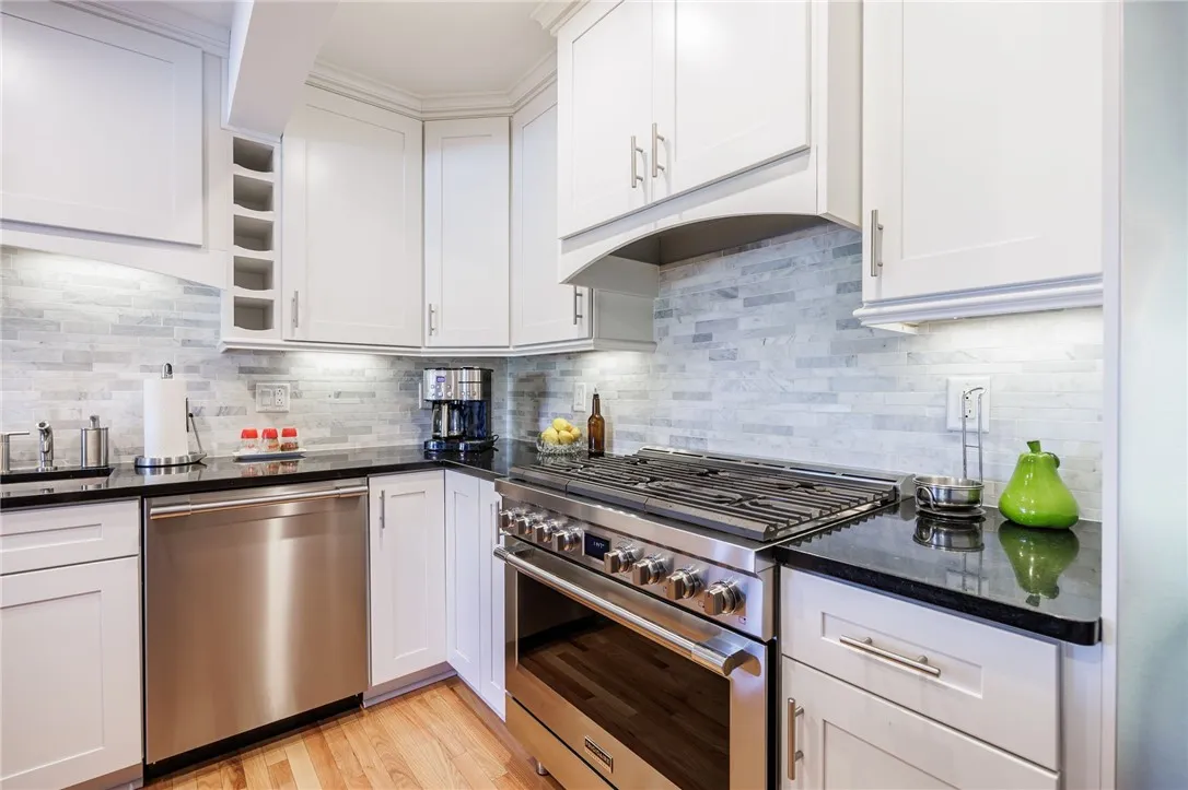 14 Mountain Ash, Webster, New York 14580, Webster, New York 14580, 3 Bedrooms Bedrooms, 8 Rooms Rooms,3 BathroomsBathrooms,Residential,Closed,14 Mountain Ash, Webster, New York 14580,0,R1623663