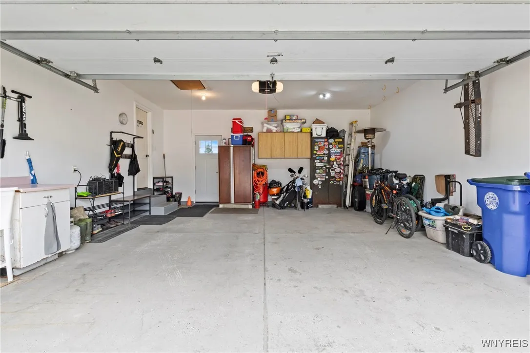Garage Garage