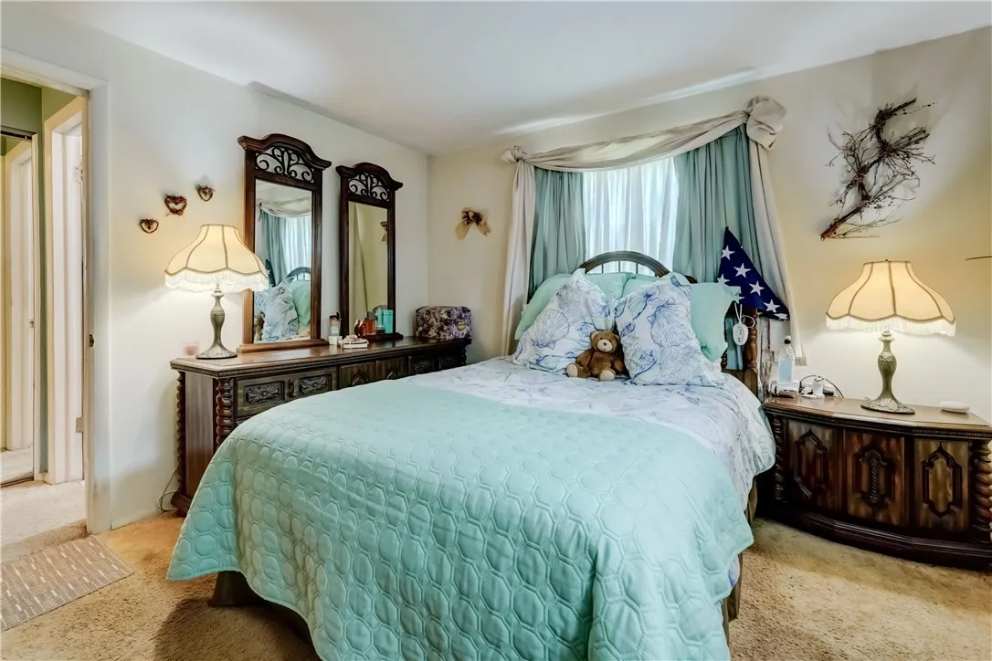 17 Mountbatten Street, Henrietta, New York 14623, Henrietta, New York 14623, 3 Bedrooms Bedrooms, 7 Rooms Rooms,1 BathroomBathrooms,Residential,Closed,17 Mountbatten Street, Henrietta, New York 14623,0,R1624788