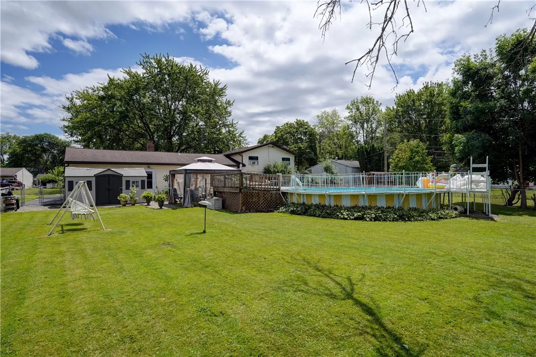 17 Mountbatten Street, Henrietta, New York 14623, Henrietta, New York 14623, 3 Bedrooms Bedrooms, 7 Rooms Rooms,1 BathroomBathrooms,Residential,Closed,17 Mountbatten Street, Henrietta, New York 14623,0,R1624788