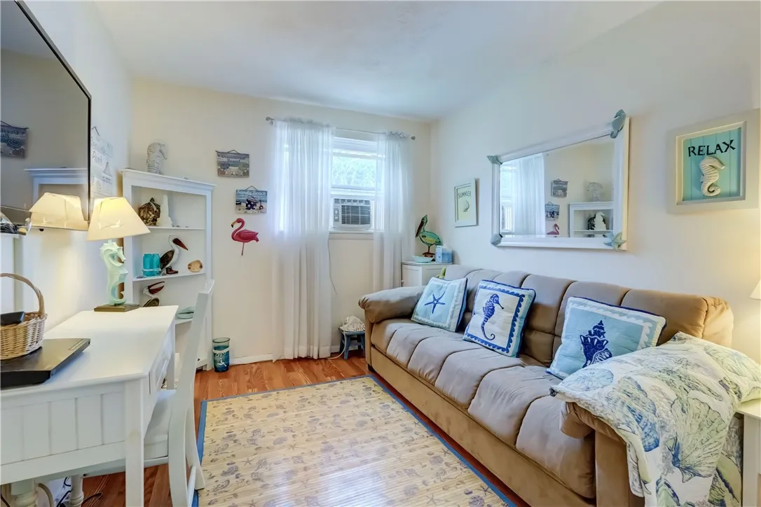 17 Mountbatten Street, Henrietta, New York 14623, Henrietta, New York 14623, 3 Bedrooms Bedrooms, 7 Rooms Rooms,1 BathroomBathrooms,Residential,Closed,17 Mountbatten Street, Henrietta, New York 14623,0,R1624788