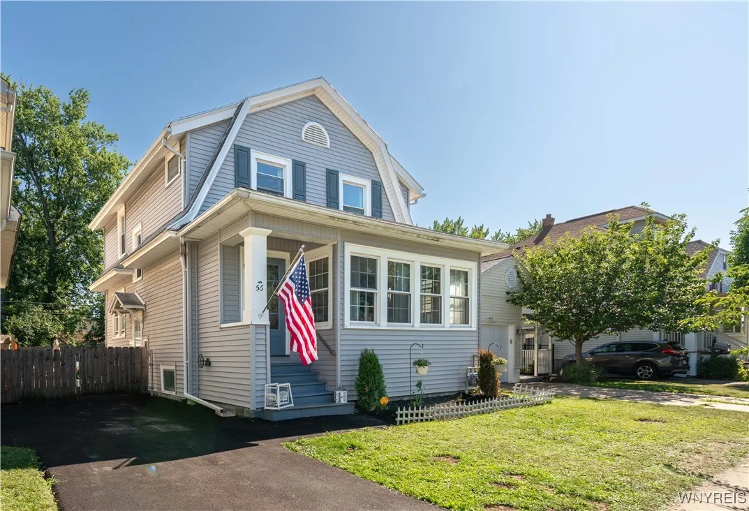 56 Hamilton Boulevard, Tonawanda, New York 14217, Tonawanda, New York 14217, 3 Bedrooms Bedrooms, 5 Rooms Rooms,1 BathroomBathrooms,Residential,For Sale,56 Hamilton Boulevard, Tonawanda, New York 14217,B1624787