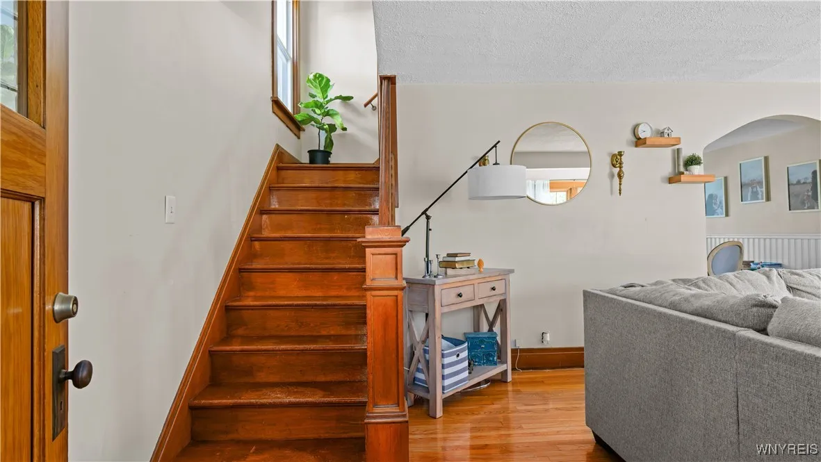 56 Hamilton Boulevard, Tonawanda, New York 14217, Tonawanda, New York 14217, 3 Bedrooms Bedrooms, 5 Rooms Rooms,1 BathroomBathrooms,Residential,For Sale,56 Hamilton Boulevard, Tonawanda, New York 14217,B1624787