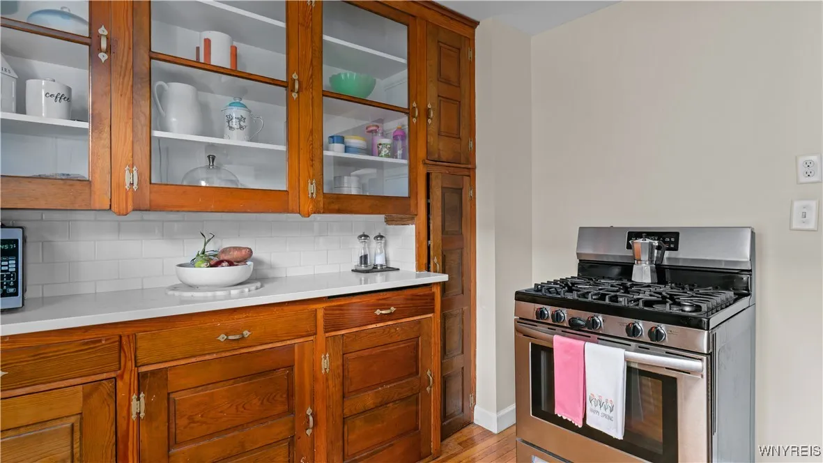 56 Hamilton Boulevard, Tonawanda, New York 14217, Tonawanda, New York 14217, 3 Bedrooms Bedrooms, 5 Rooms Rooms,1 BathroomBathrooms,Residential,For Sale,56 Hamilton Boulevard, Tonawanda, New York 14217,B1624787