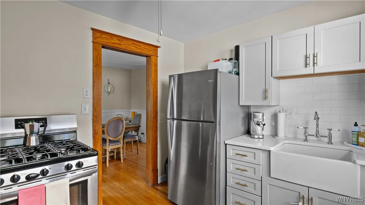 56 Hamilton Boulevard, Tonawanda, New York 14217, Tonawanda, New York 14217, 3 Bedrooms Bedrooms, 5 Rooms Rooms,1 BathroomBathrooms,Residential,For Sale,56 Hamilton Boulevard, Tonawanda, New York 14217,B1624787