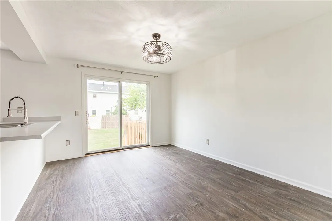 1165 Hampton Drive, Victor, New York 14564, Victor, New York 14564, 2 Bedrooms Bedrooms, 4 Rooms Rooms,1 BathroomBathrooms,Residential,Closed,1165 Hampton Drive, Victor, New York 14564,0,R1624433