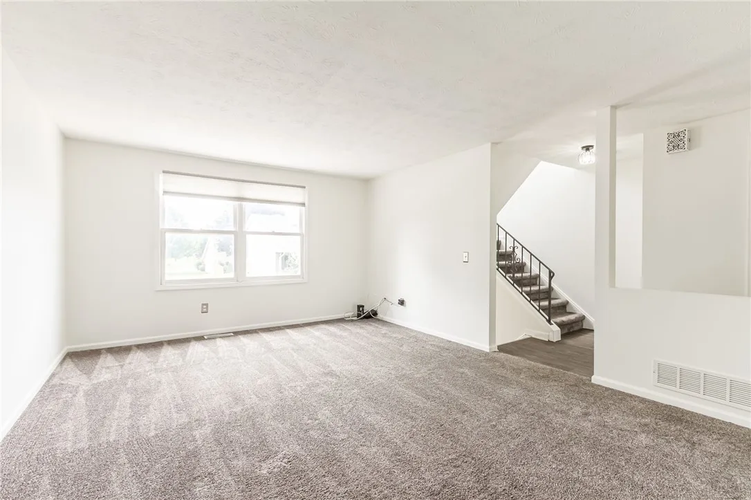 1165 Hampton Drive, Victor, New York 14564, Victor, New York 14564, 2 Bedrooms Bedrooms, 4 Rooms Rooms,1 BathroomBathrooms,Residential,Closed,1165 Hampton Drive, Victor, New York 14564,0,R1624433