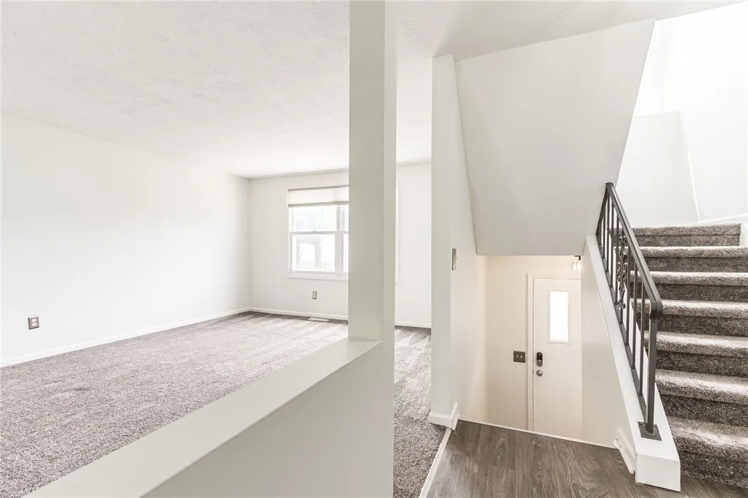 1165 Hampton Drive, Victor, New York 14564, Victor, New York 14564, 2 Bedrooms Bedrooms, 4 Rooms Rooms,1 BathroomBathrooms,Residential,Closed,1165 Hampton Drive, Victor, New York 14564,0,R1624433