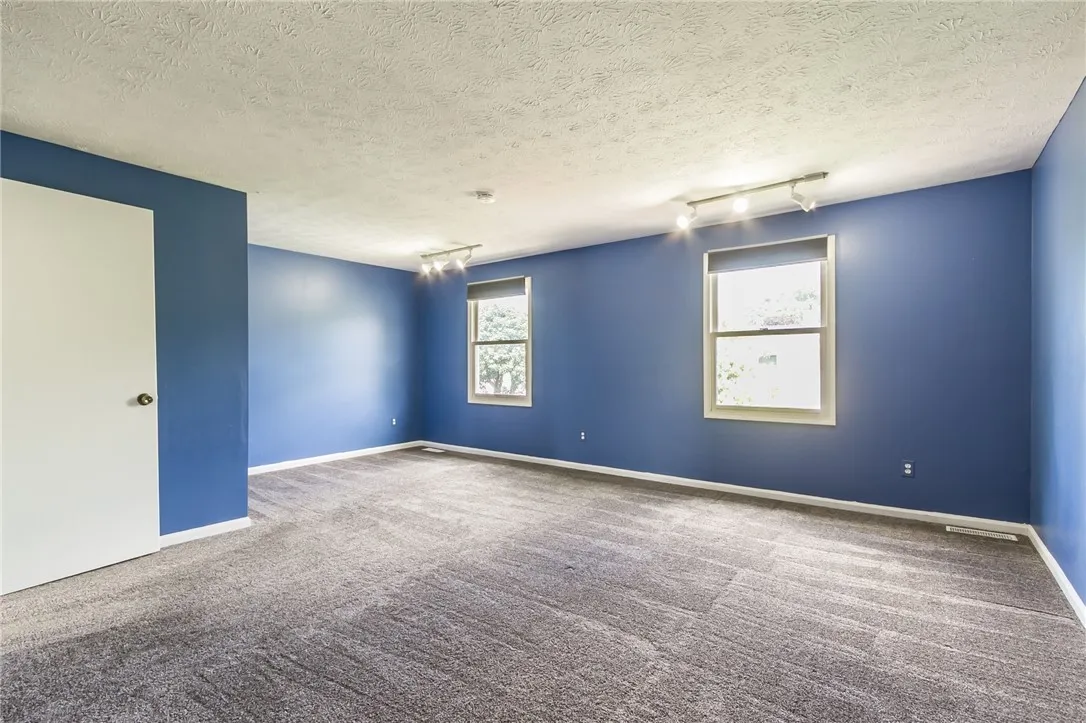 1165 Hampton Drive, Victor, New York 14564, Victor, New York 14564, 2 Bedrooms Bedrooms, 4 Rooms Rooms,1 BathroomBathrooms,Residential,Closed,1165 Hampton Drive, Victor, New York 14564,0,R1624433