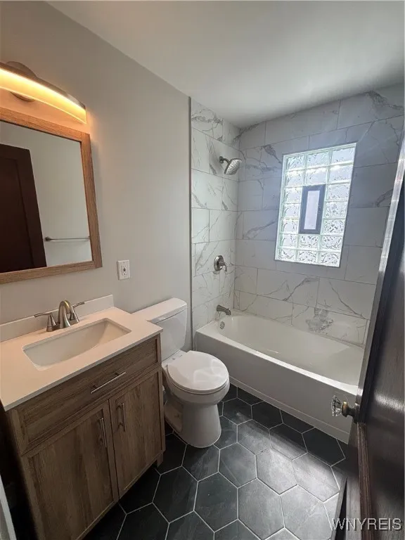 108 Mcconkey Dr, Tonawanda, New York 14223, Tonawanda, New York 14223, 2 Bedrooms Bedrooms, 5 Rooms Rooms,1 BathroomBathrooms,Residential,For Sale,108 Mcconkey Dr, Tonawanda, New York 14223,B1624771