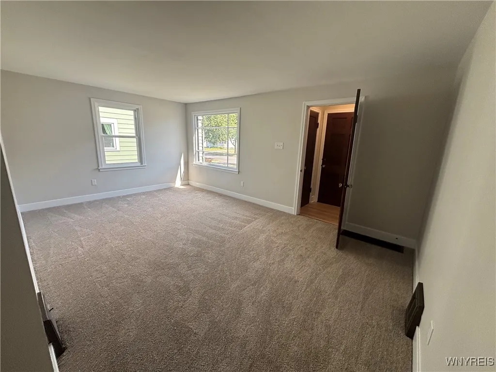 108 Mcconkey Dr, Tonawanda, New York 14223, Tonawanda, New York 14223, 2 Bedrooms Bedrooms, 5 Rooms Rooms,1 BathroomBathrooms,Residential,For Sale,108 Mcconkey Dr, Tonawanda, New York 14223,B1624771