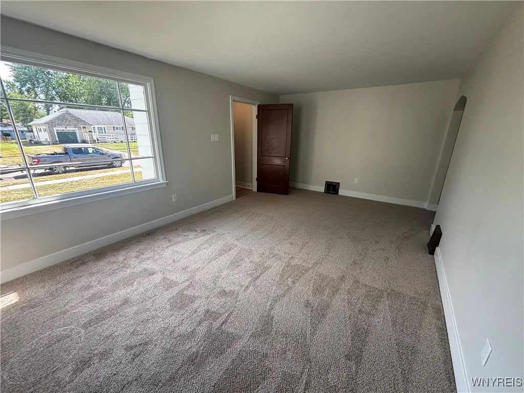 108 Mcconkey Dr, Tonawanda, New York 14223, Tonawanda, New York 14223, 2 Bedrooms Bedrooms, 5 Rooms Rooms,1 BathroomBathrooms,Residential,For Sale,108 Mcconkey Dr, Tonawanda, New York 14223,B1624771