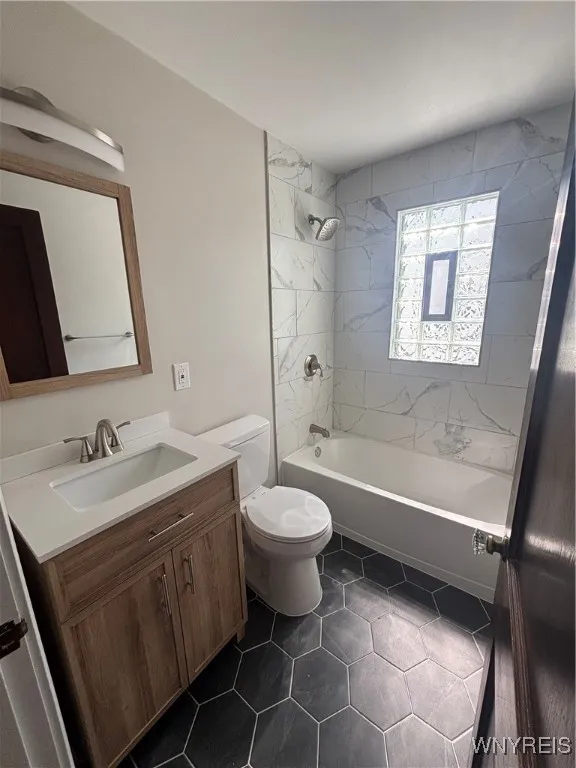108 Mcconkey Dr, Tonawanda, New York 14223, Tonawanda, New York 14223, 2 Bedrooms Bedrooms, 5 Rooms Rooms,1 BathroomBathrooms,Residential,For Sale,108 Mcconkey Dr, Tonawanda, New York 14223,B1624771