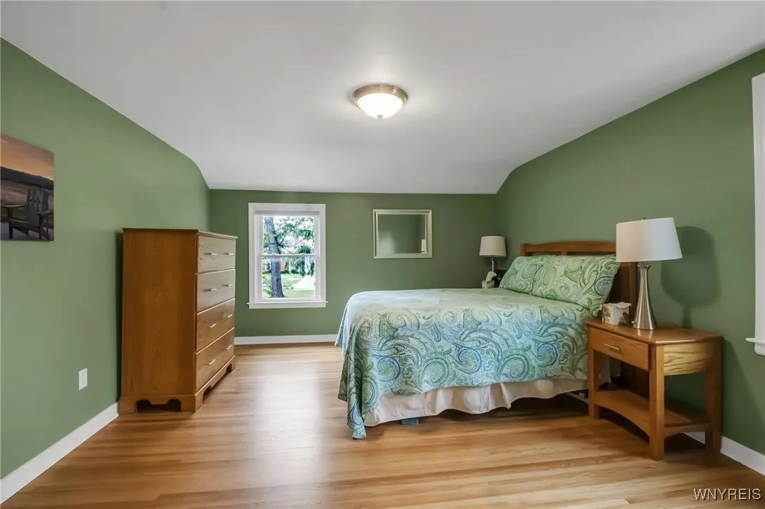 440 Roycroft Boulevard, Amherst, New York 14226, Amherst, New York 14226, 4 Bedrooms Bedrooms, 9 Rooms Rooms,1 BathroomBathrooms,Residential,For Sale,440 Roycroft Boulevard, Amherst, New York 14226,B1623676
