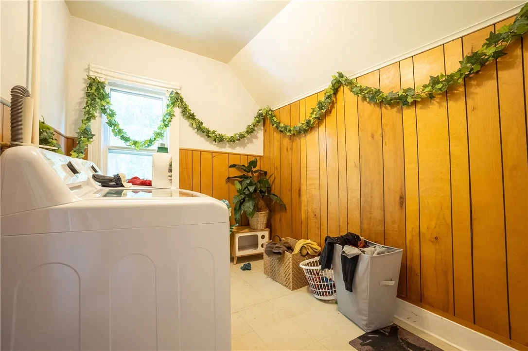 615 West Miller Street, Arcadia, New York 14513, Arcadia, New York 14513, 4 Bedrooms Bedrooms, ,2 BathroomsBathrooms,Residential,For Sale,615 West Miller Street, Arcadia, New York 14513,0,R1622839