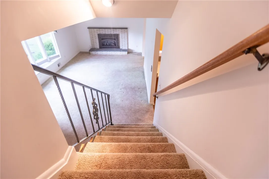 110 Bay Knoll Rd, Irondequoit, New York 14622, Irondequoit, New York 14622, 3 Bedrooms Bedrooms, 7 Rooms Rooms,1 BathroomBathrooms,Residential,Closed,110 Bay Knoll Rd, Irondequoit, New York 14622,0,R1623622