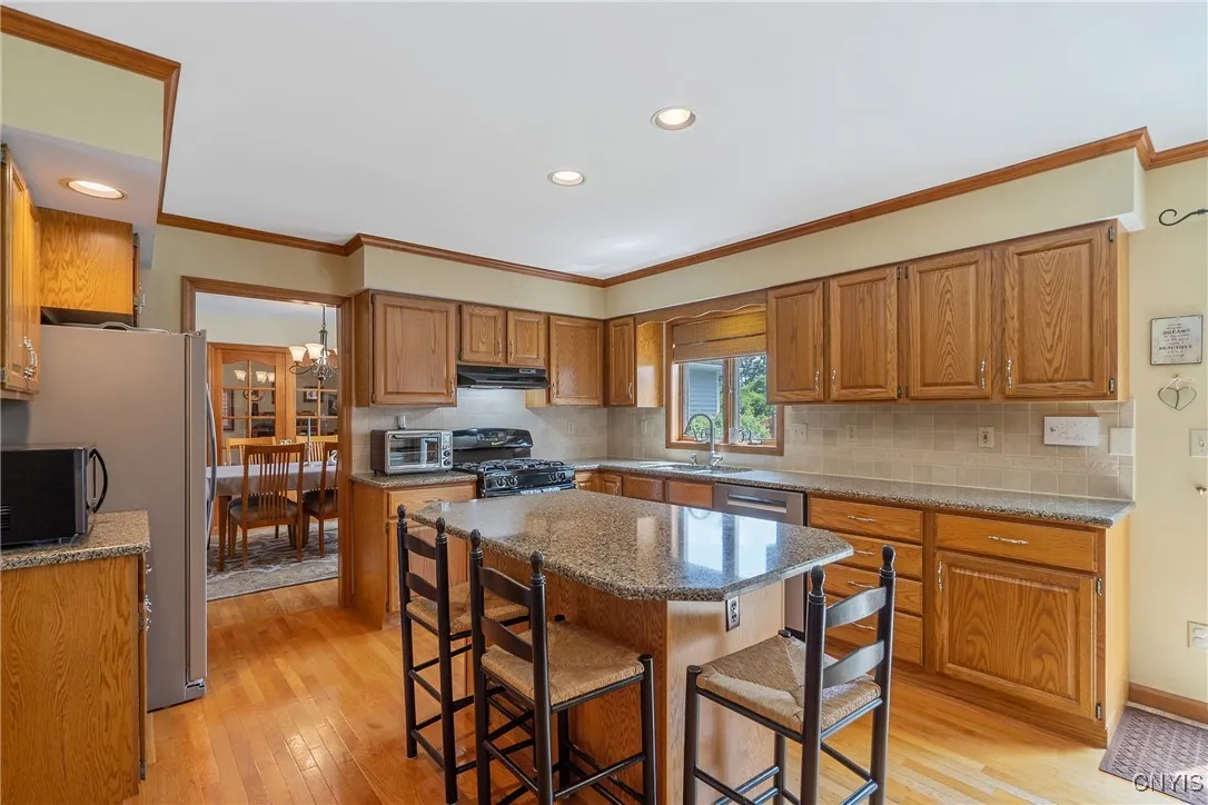 5086 Stagecoach Road, Camillus, New York 13031, Camillus, New York 13031, 5 Bedrooms Bedrooms, 13 Rooms Rooms,3 BathroomsBathrooms,Residential,For Sale,5086 Stagecoach Road, Camillus, New York 13031,S1623962
