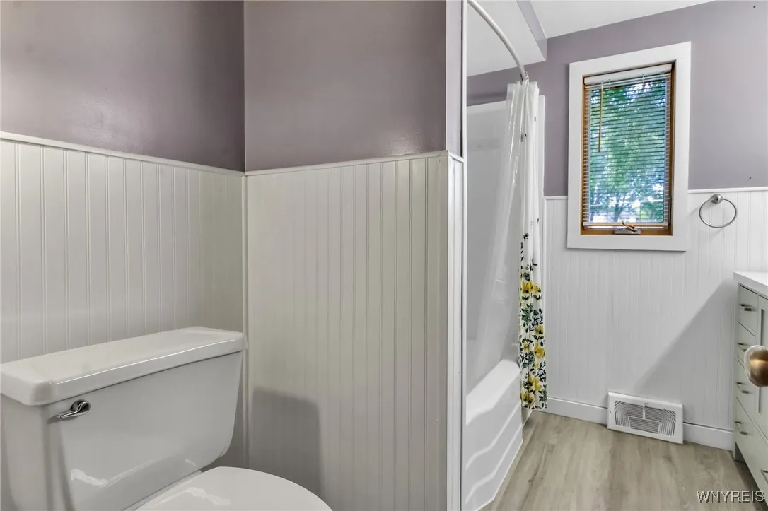 560 Reserve Road, West Seneca, New York 14224, West Seneca, New York 14224, 4 Bedrooms Bedrooms, 7 Rooms Rooms,2 BathroomsBathrooms,Residential,Closed,560 Reserve Road, West Seneca, New York 14224,0,B1623721
