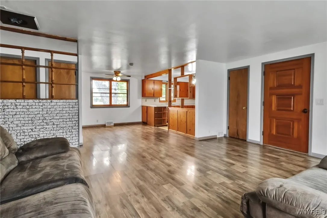 560 Reserve Road, West Seneca, New York 14224, West Seneca, New York 14224, 4 Bedrooms Bedrooms, 7 Rooms Rooms,2 BathroomsBathrooms,Residential,Closed,560 Reserve Road, West Seneca, New York 14224,0,B1623721