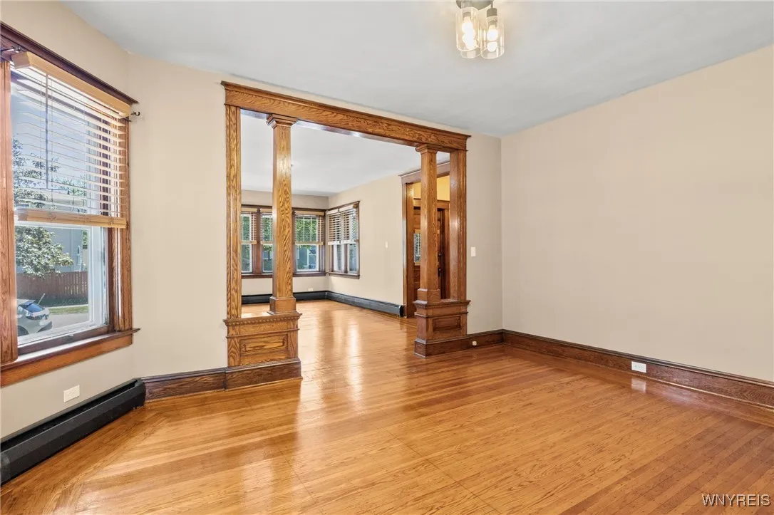 329 Huntington Avenue, Buffalo, New York 14214, Buffalo, New York 14214, 5 Bedrooms Bedrooms, ,2 BathroomsBathrooms,Residential,For Sale,329 Huntington Avenue, Buffalo, New York 14214,B1623247