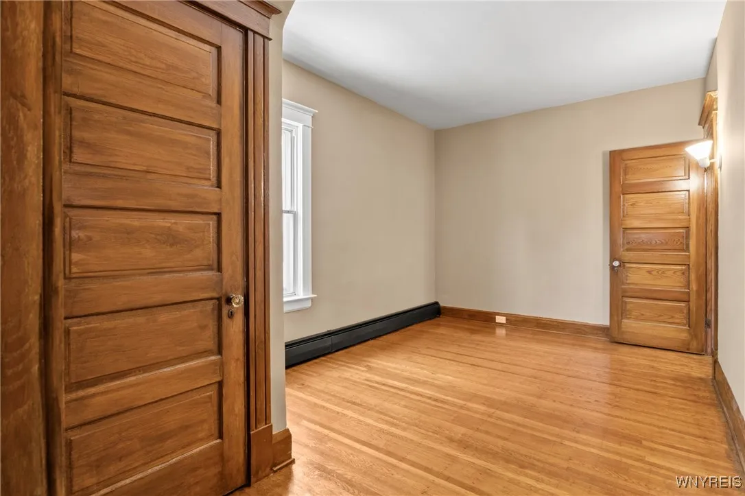 329 Huntington Avenue, Buffalo, New York 14214, Buffalo, New York 14214, 5 Bedrooms Bedrooms, ,2 BathroomsBathrooms,Residential,For Sale,329 Huntington Avenue, Buffalo, New York 14214,B1623247
