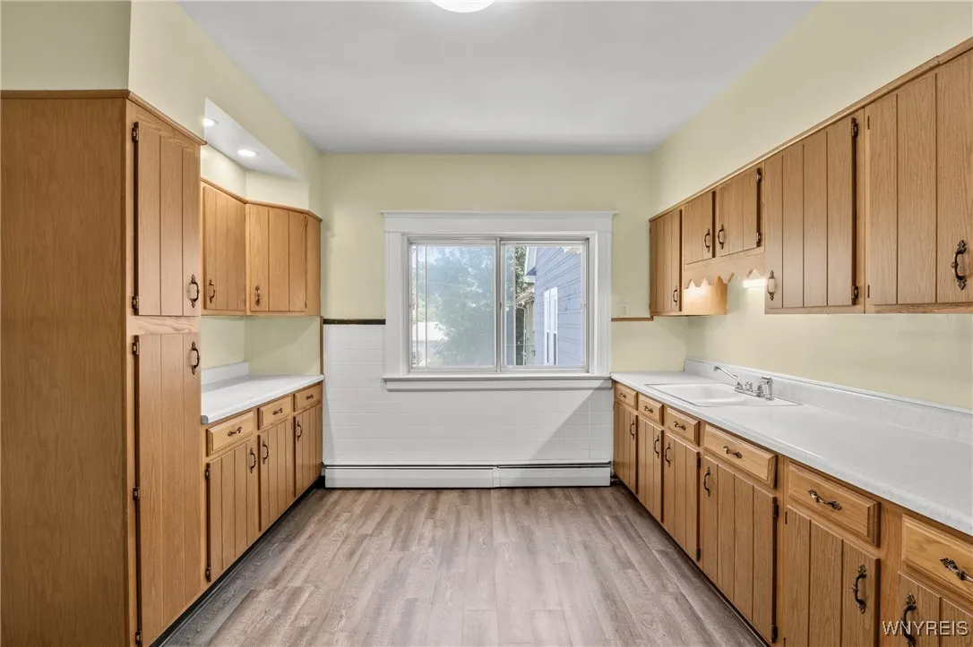 329 Huntington Avenue, Buffalo, New York 14214, Buffalo, New York 14214, 5 Bedrooms Bedrooms, ,2 BathroomsBathrooms,Residential,For Sale,329 Huntington Avenue, Buffalo, New York 14214,B1623247