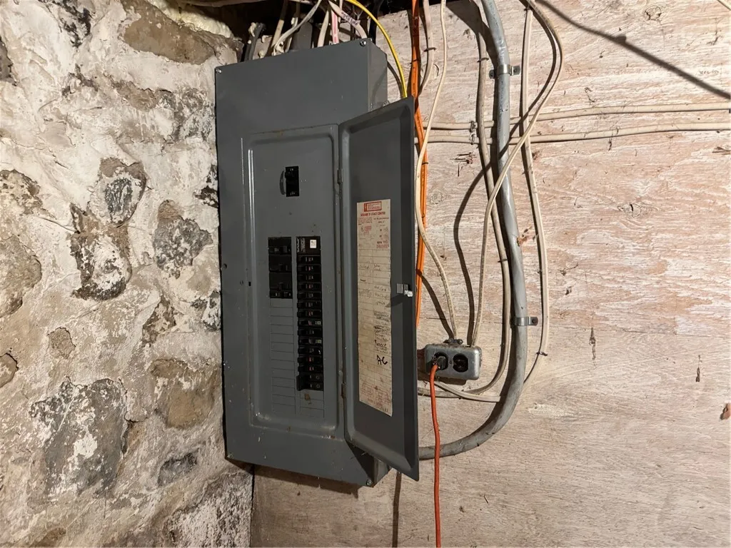 548 White Springs Road, Geneva Town, New York 1445, Geneva Town, New York 14456, 3 Bedrooms Bedrooms, 10 Rooms Rooms,2 BathroomsBathrooms,Residential,For Sale,548 White Springs Road, Geneva Town, New York 1445,0,R1624819