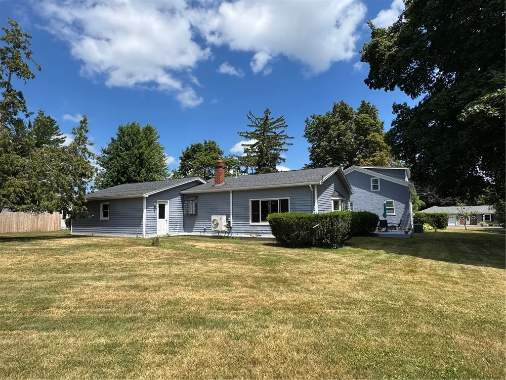 548 White Springs Road, Geneva Town, New York 1445, Geneva Town, New York 14456, 3 Bedrooms Bedrooms, 10 Rooms Rooms,2 BathroomsBathrooms,Residential,For Sale,548 White Springs Road, Geneva Town, New York 1445,0,R1624819