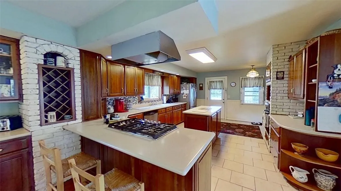 548 White Springs Road, Geneva Town, New York 1445, Geneva Town, New York 14456, 3 Bedrooms Bedrooms, 10 Rooms Rooms,2 BathroomsBathrooms,Residential,For Sale,548 White Springs Road, Geneva Town, New York 1445,0,R1624819