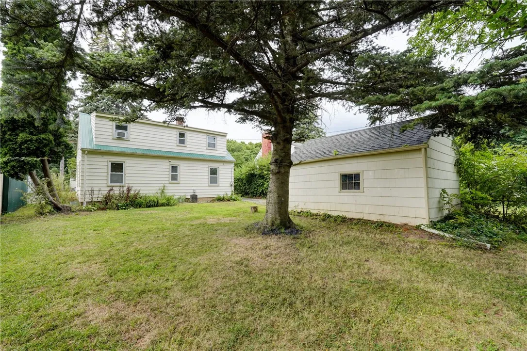 146 Meadowbrook Road, Rochester, New York 14620, Rochester, New York 14620, 3 Bedrooms Bedrooms, 7 Rooms Rooms,2 BathroomsBathrooms,Residential Lease,For Rent,146 Meadowbrook Road, Rochester, New York 14620,R1624292