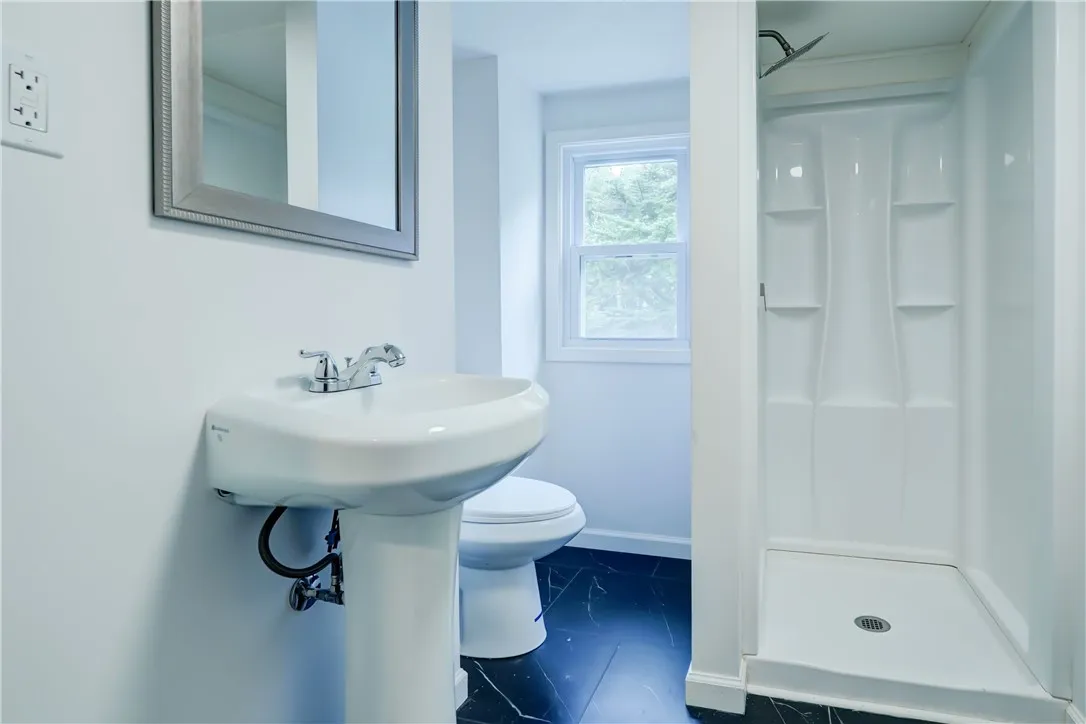 146 Meadowbrook Road, Rochester, New York 14620, Rochester, New York 14620, 3 Bedrooms Bedrooms, 7 Rooms Rooms,2 BathroomsBathrooms,Residential Lease,For Rent,146 Meadowbrook Road, Rochester, New York 14620,R1624292