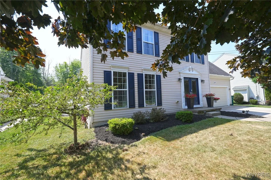 1687 Schoellkopf Road, Hamburg, New York 14085, Hamburg, New York 14085, 4 Bedrooms Bedrooms, 9 Rooms Rooms,2 BathroomsBathrooms,Residential,For Sale,1687 Schoellkopf Road, Hamburg, New York 14085,B1624173