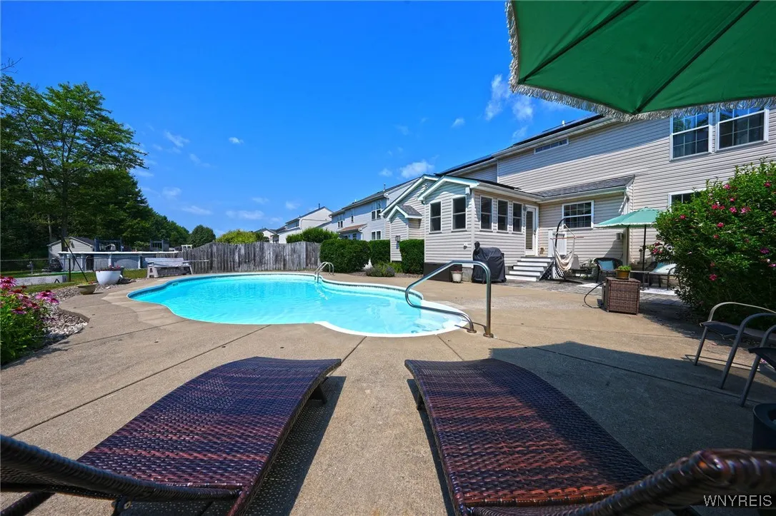1687 Schoellkopf Road, Hamburg, New York 14085, Hamburg, New York 14085, 4 Bedrooms Bedrooms, 9 Rooms Rooms,2 BathroomsBathrooms,Residential,For Sale,1687 Schoellkopf Road, Hamburg, New York 14085,B1624173
